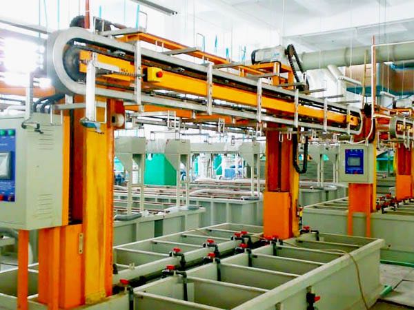 手動(dòng)環(huán)形掛鍍生產(chǎn)線 手動(dòng)環(huán)形掛鍍生產(chǎn)線